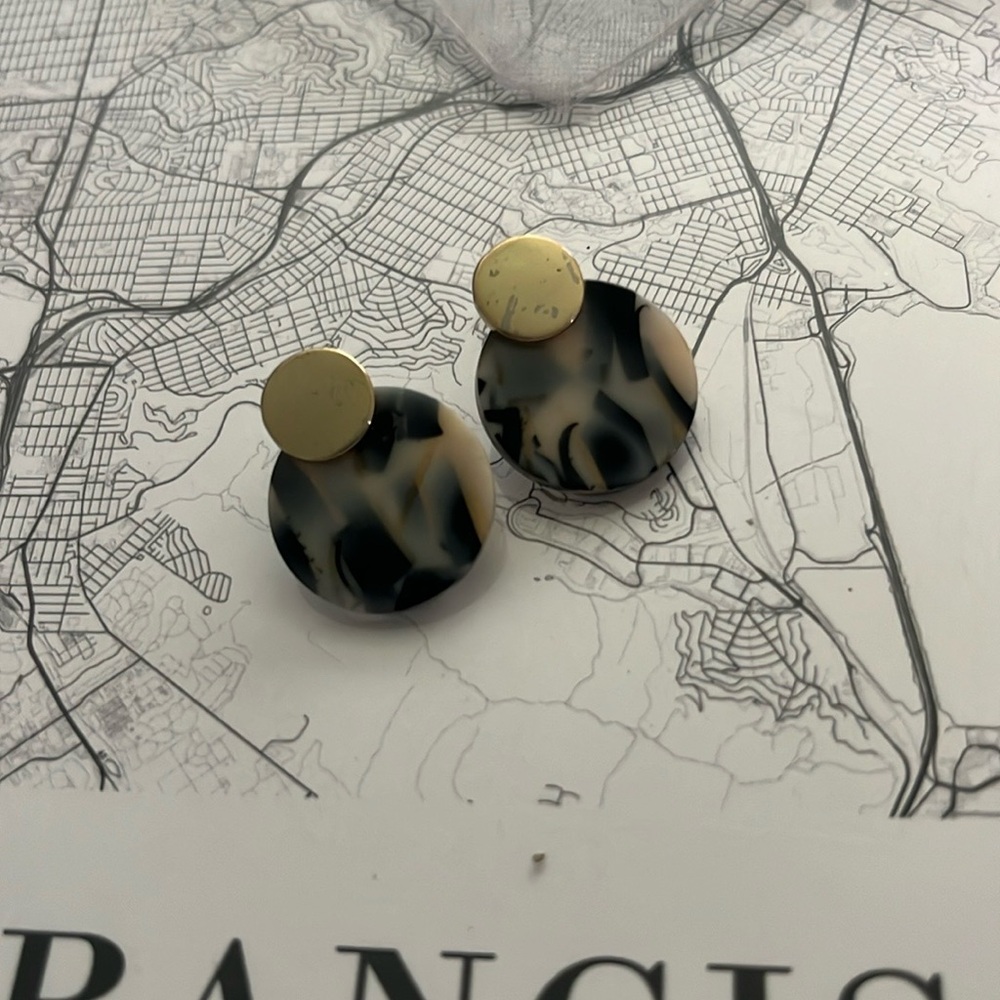 90’s vintage cellulose earrings light tortoise and gold plated